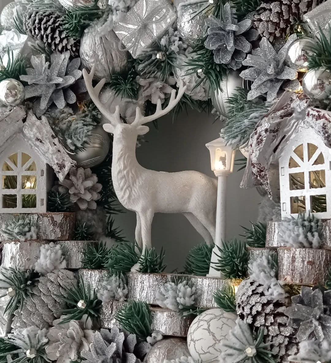 Luxury Christmas Decoration Garland with LED 65CM