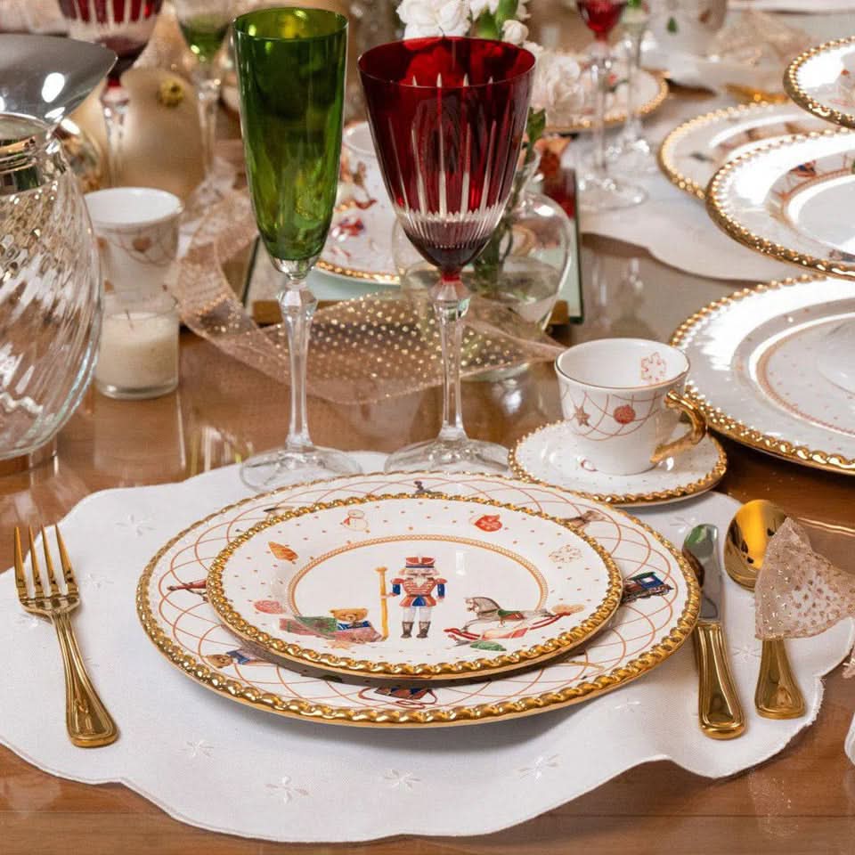 Christmas Themed Ceramic Dessert Plates - 6 pieces